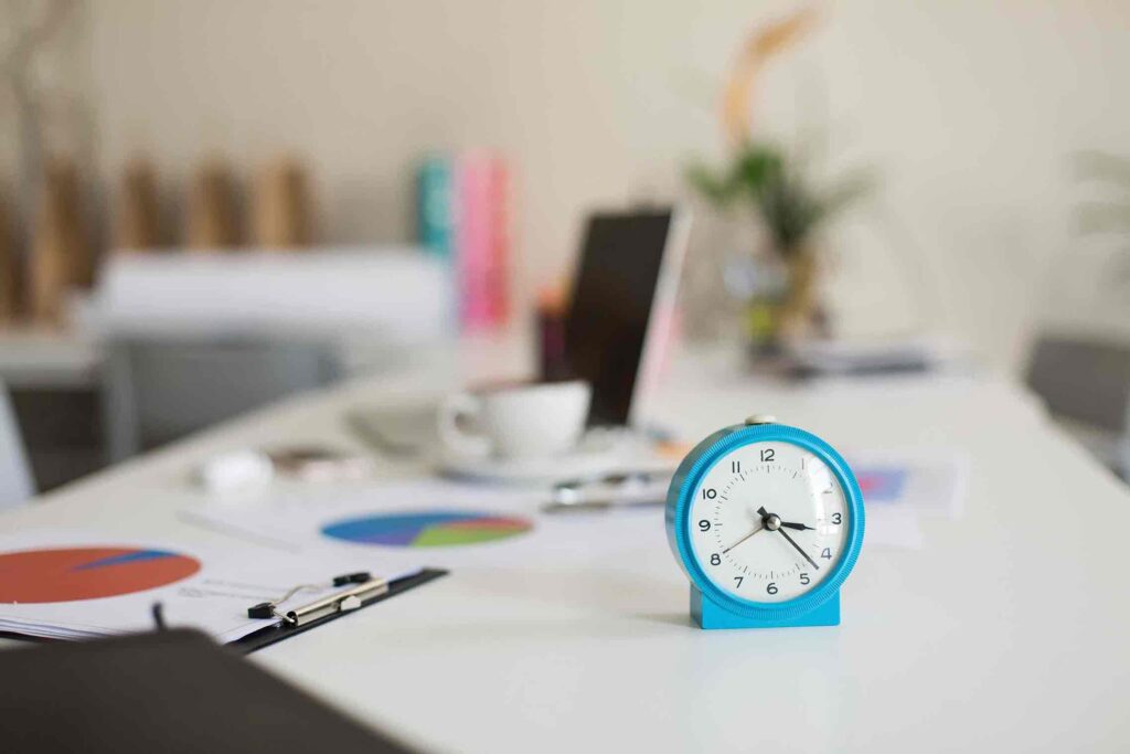 cara-mengatur-jam-kerja-sejak-pagi-work-life-balance